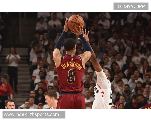 国王逆袭击败骑士德罗赞贡献27分莫布利独揽31分与10篮板