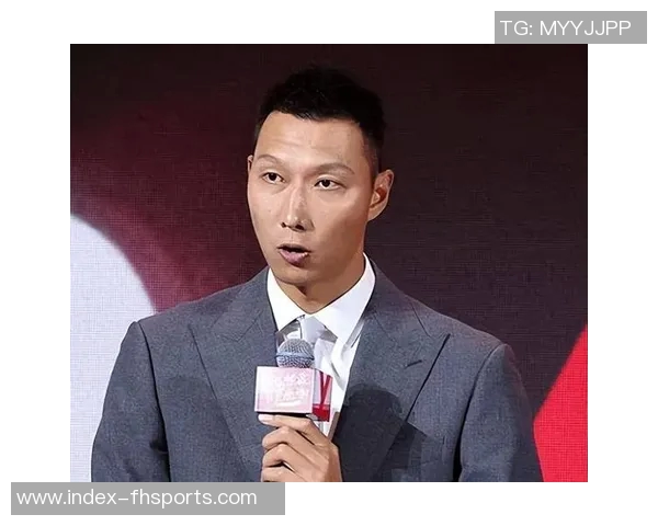 易建联罕见亮相引发球迷热议终极目标究竟是什么引发争议不断